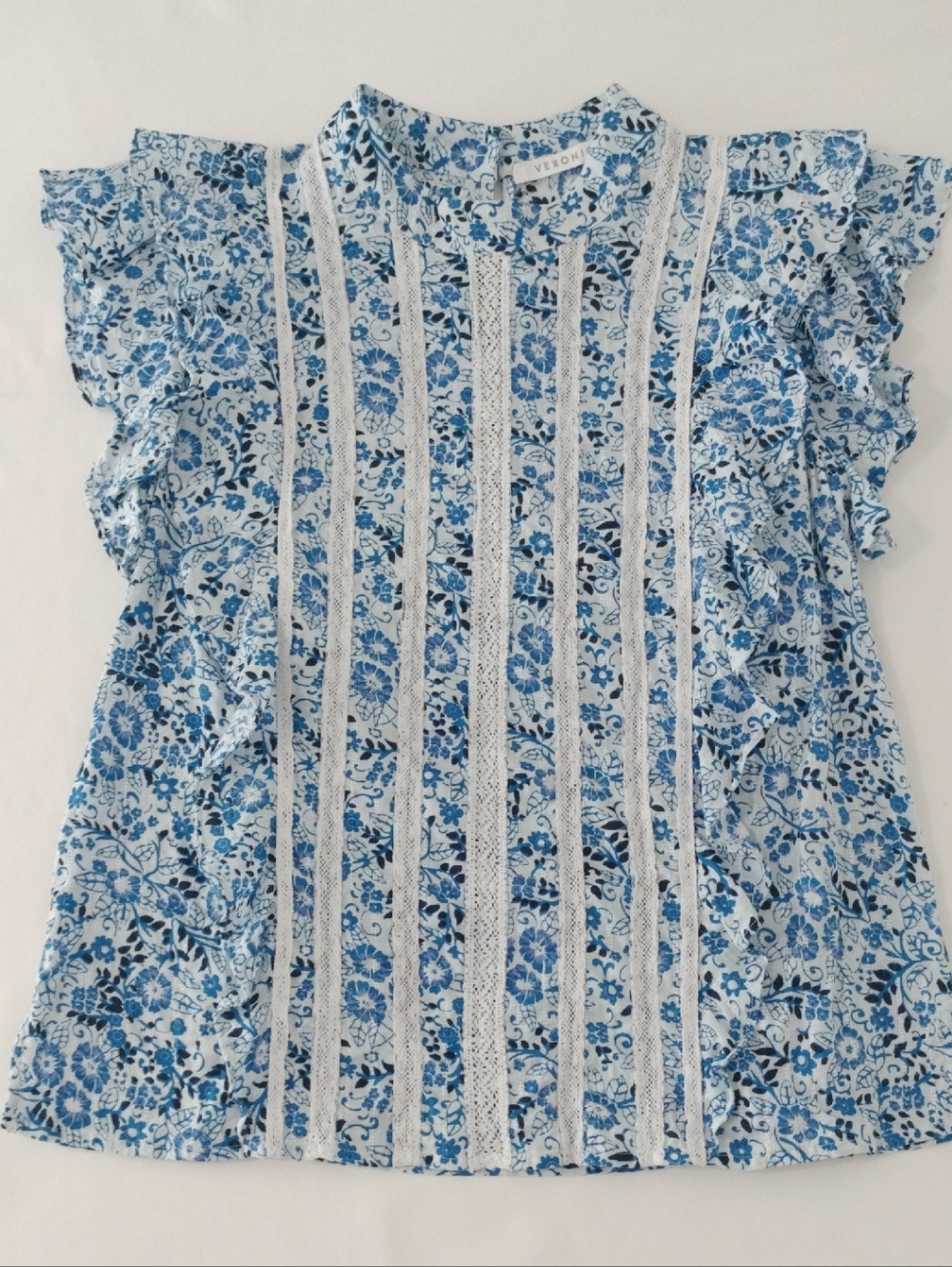 Veronica Beard Blue Floral And Lace Top Size 2
